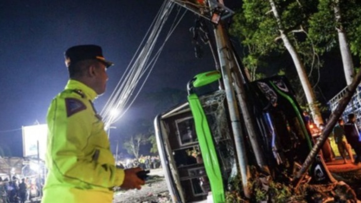 Pengakuan Jujur Sopir Bus Kecelakaan Mengerikan di Ciater, Ternyata Konon Ada Momen Tidak Normal Selama di Tempat Ini
            - galeri foto