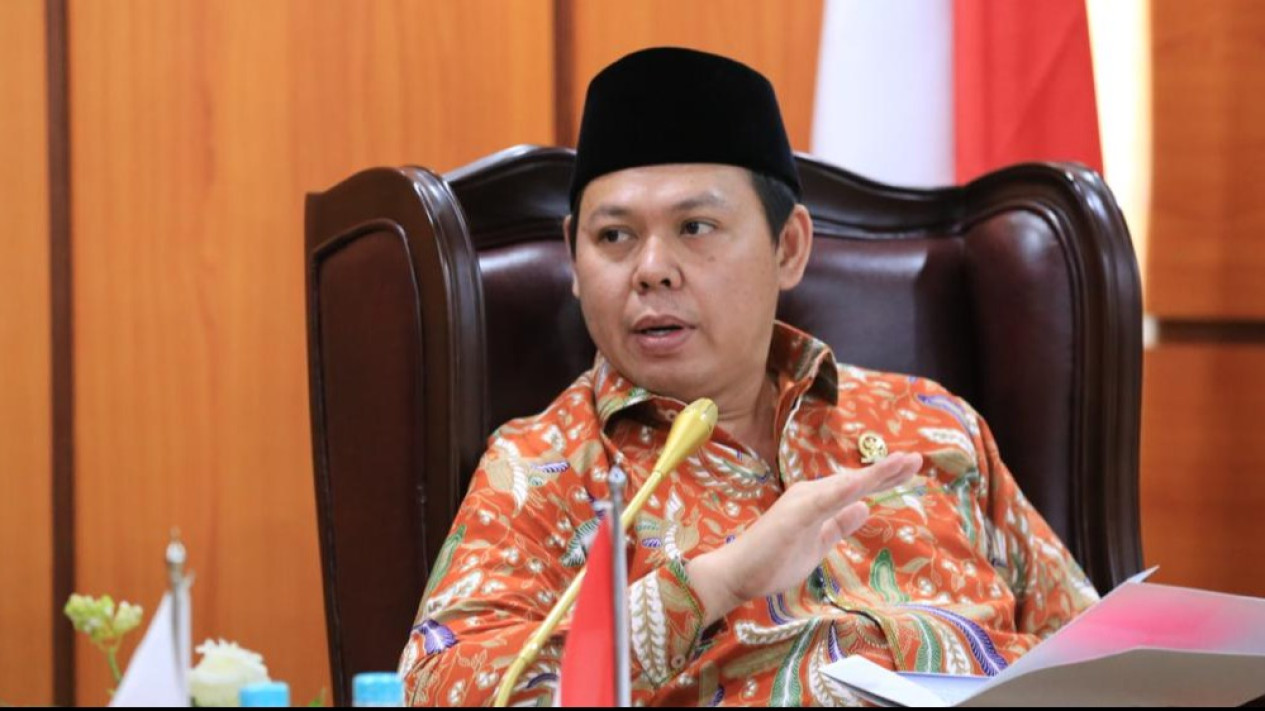 Korban Banjir Sumbar Terus Bertambah, Sultan Minta Pemerintah Percepat Pulihkan Akses Transportasi
            - galeri foto