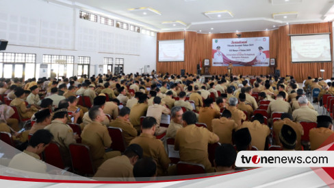 Sebanyak Kepala Desa Di Kebumen Terima Sk Perpanjangan Masa Jabatan Galeri Foto