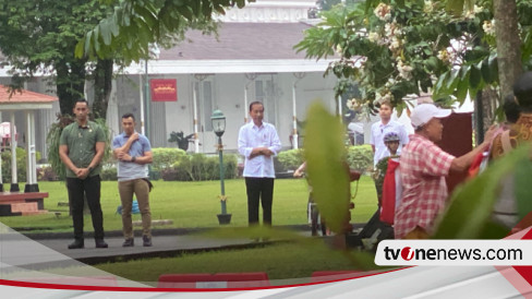 PDIP Gelar Rakernas di Jakarta, Jokowi Bagi-bagi Sembako di Yogyakarta