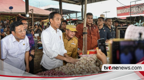 MA Ubah Syarat Usia Calon Kepala Daerah, Ini Respons Jokowi