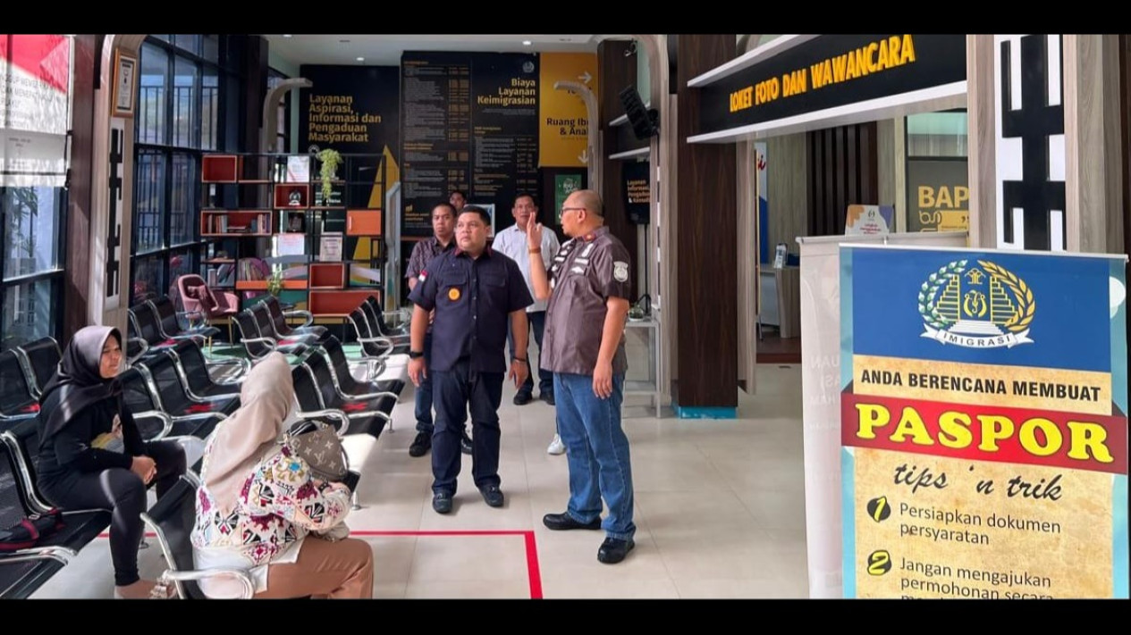 Warga Tiongkok Lakukan Penambangan Emas Ilegal, Kanwil Kalimantan Barat Tingkatkan Timpora
            - galeri foto