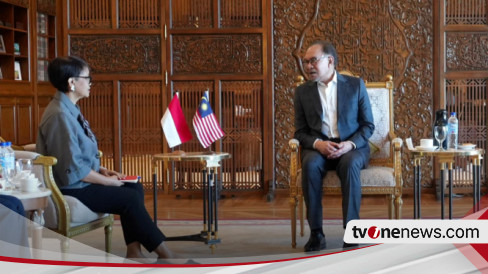 Bertemu PM Malaysia, Menlu Retno Marsudi Berunding Batas Maritim Antar Dua Negara