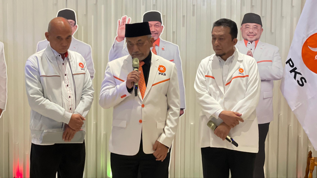 PKS dan PSI Sepakat Koalisi di Pilwalkot Kabupaten Lebak 2024, Begini Siasat Pilkada Serentak
            - galeri foto