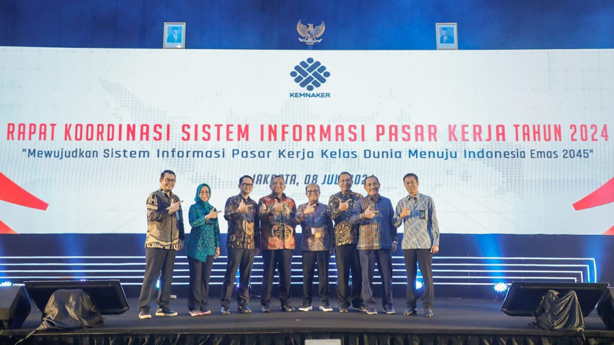 Kemnaker Gelar Rakor Sistem Informasi Pasar Kerja, Ini Tujuannya...
            - galeri foto