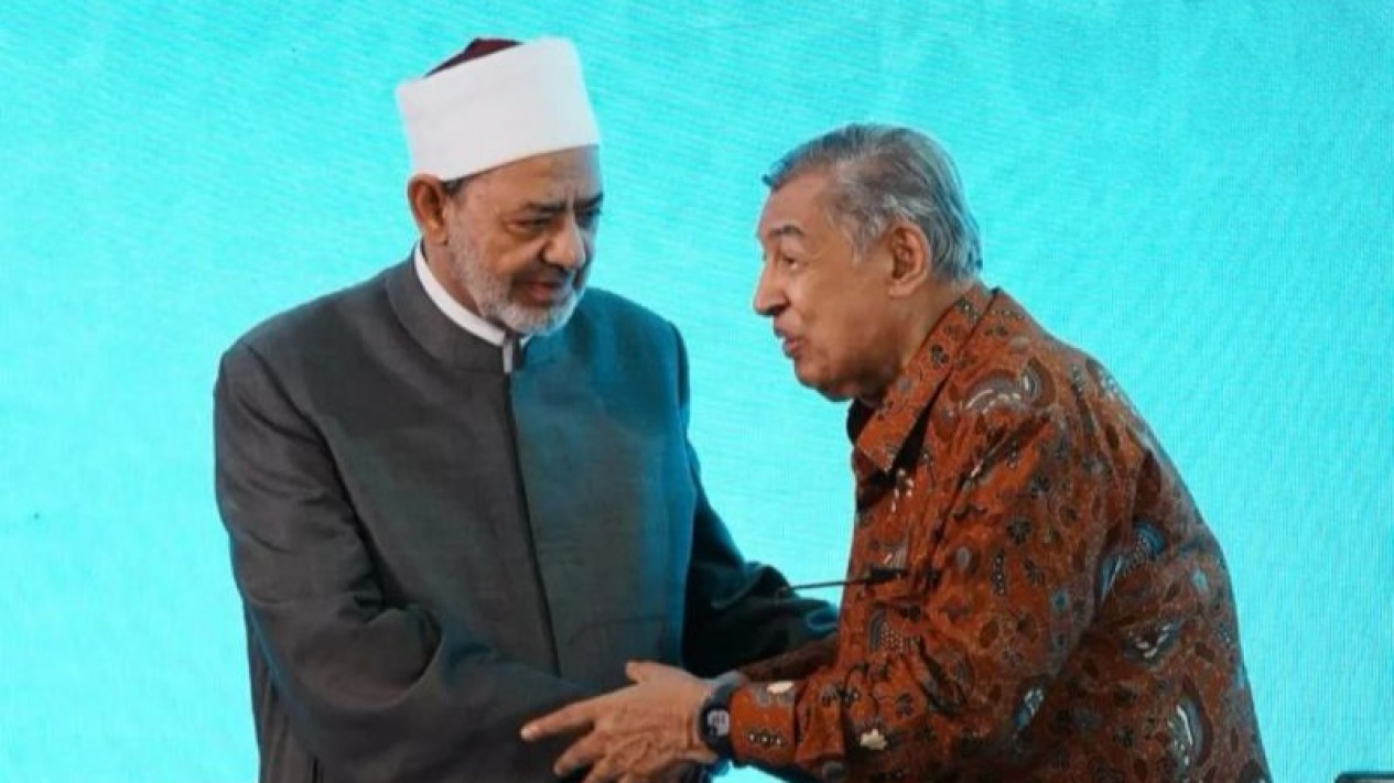 Quraish Shihab: Moderasi Beragama Memerlukan Ilmu Pengetahuan
            - galeri foto