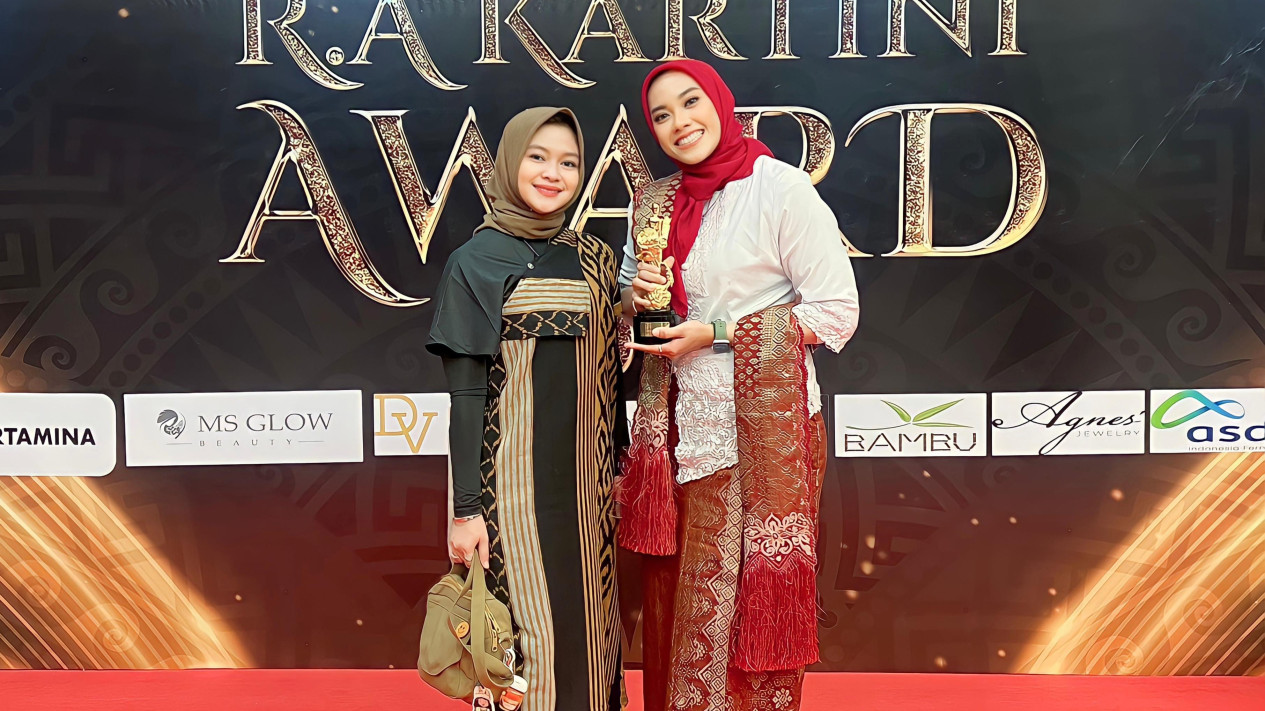 Sosok Inspiratif Peraih Penghargaan Kartini Awards 2024, Perempuan Disabilitas Asal Sumut yang Miliki Segudang Prestasi
            - galeri foto