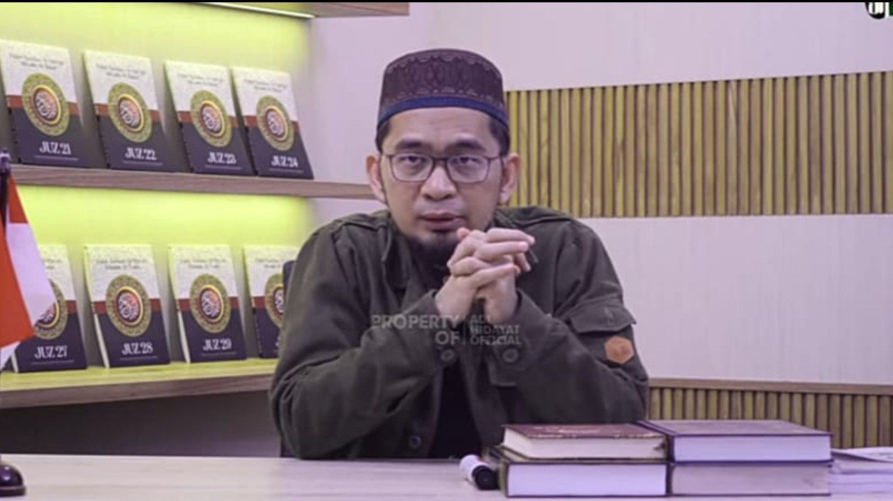 Ustaz Adi Hidayat Ucapkan Belasungkawa dan Doa atas Wafatnya Ulama Salafi Indonesia Ustaz Yazid, Simak Pesannya
            - galeri foto