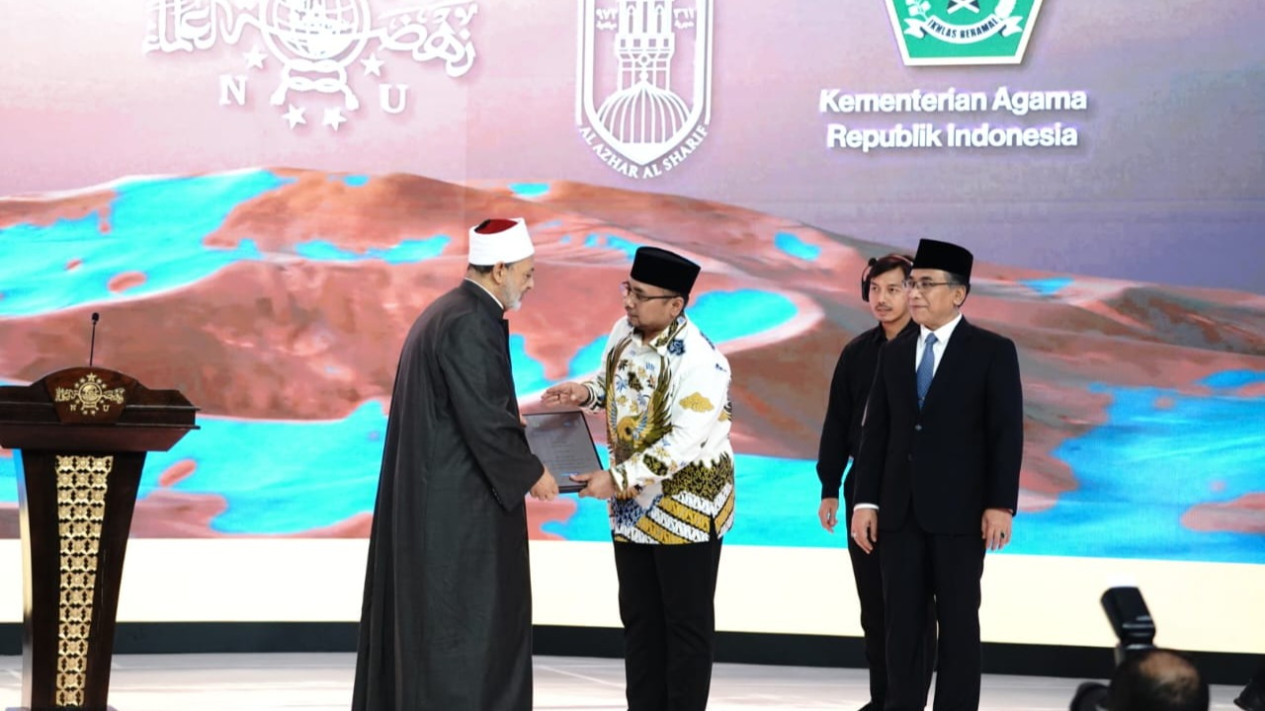 Menteri Agama Sebut Grand Syekh Al Azhar Ingin Menjaga Toleransi dan Moderasi Agama: Bawa Pesan Baik untuk Bangsa
            - galeri foto