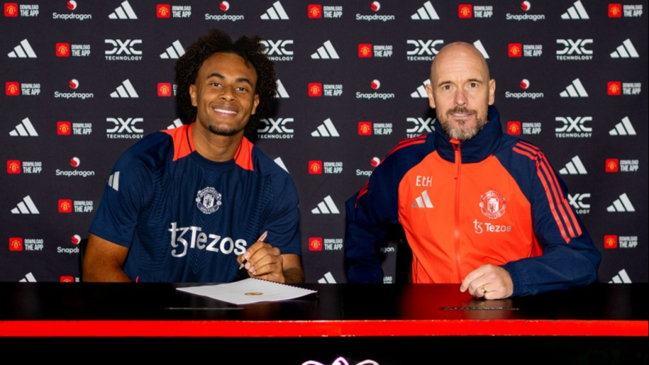 Erik ten Hag Blak-blakan Ungkap Alasan Manchester United Rekrut Joshua Zirkzee meski Memiliki Rasmus Hojlund
            - galeri foto