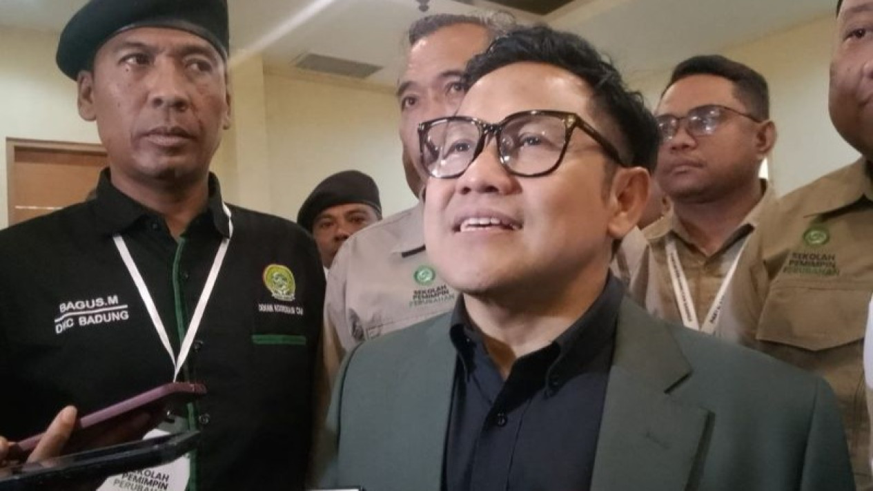 Anies dan Ahok Digadang-gadang Bakal Ramaikan Pilgub DKI Jakarta, Cak Imin Yakin Aman dari Politik Identitas
            - galeri foto