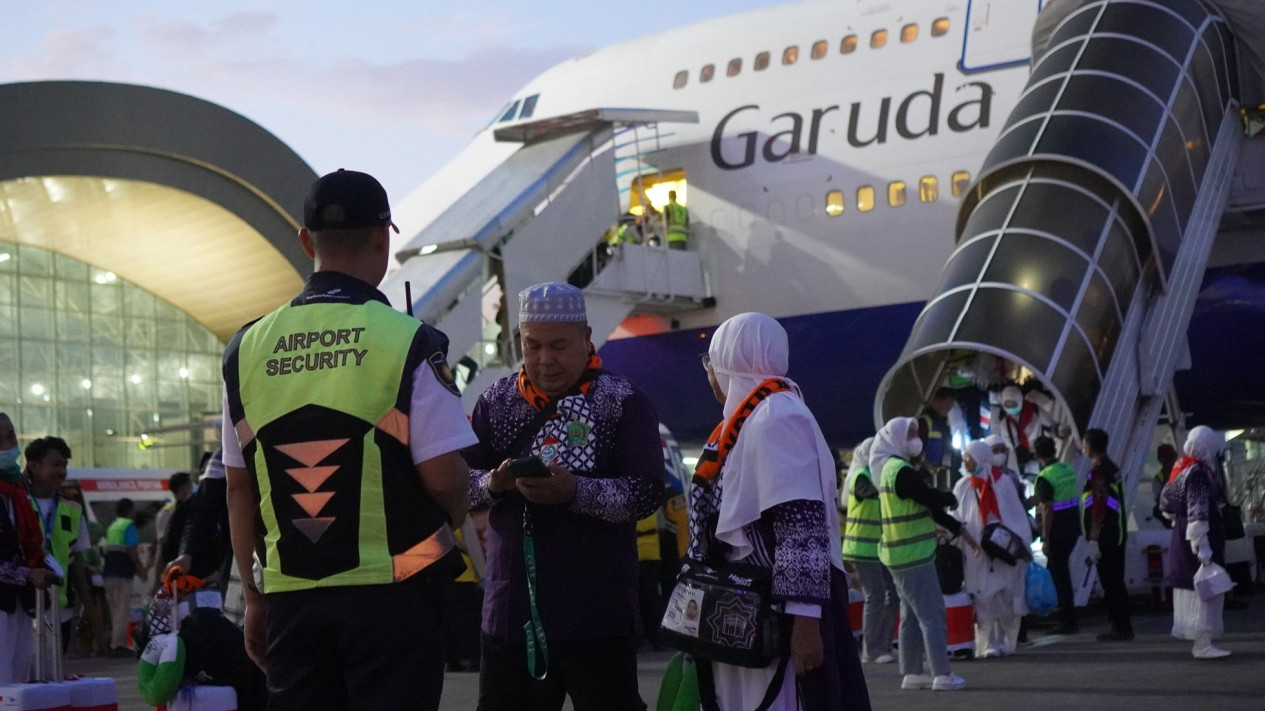 Sebanyak 188 Ribu Lebih Jemaah Haji Sudah Tiba di Tanah Air
            - galeri foto