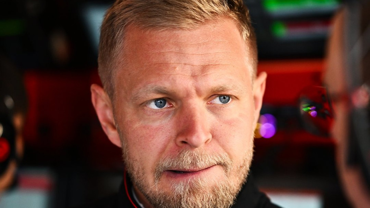 Kevin Magnussen Resmi Umumkan Kepergian dari Tim F1 Haas
            - galeri foto