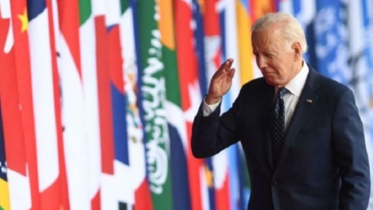 Biden Diisukan Mundur dari Pencalonan Pilpres AS 2024, Kamala Harris Maju?
            - galeri foto