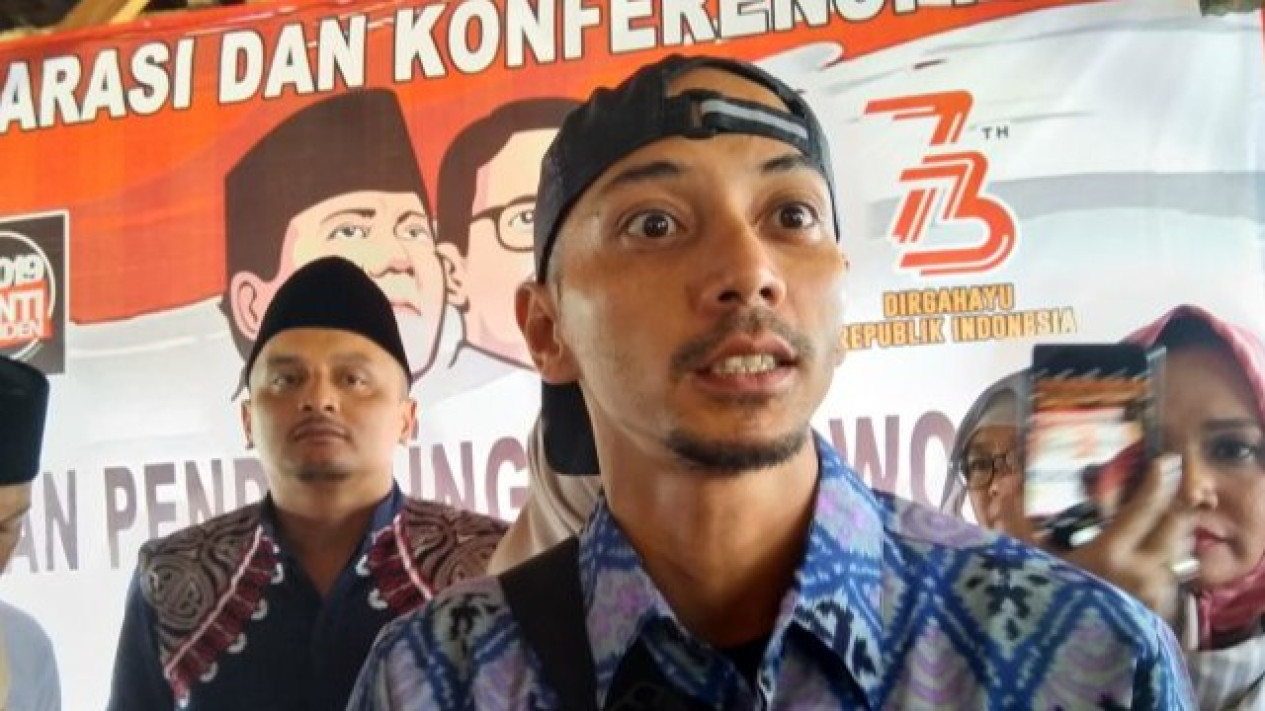 Satu Lagi TKN Prabowo-Gibran jadi Komisaris, Fauzi Baadilla Diangkat Jadi Komisaris PT Pos Indonesia
            - galeri foto