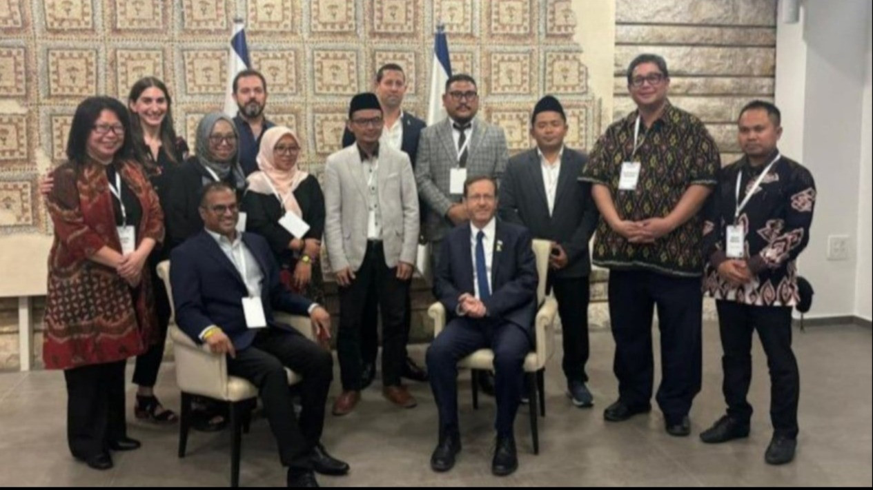 Dengar Kehebohan NU, Aktivis Palestina Blak-blakan 5 Nahdliyin Korban Framing Israel: Menunjukkan Mereka Kocar-kacir
            - galeri foto