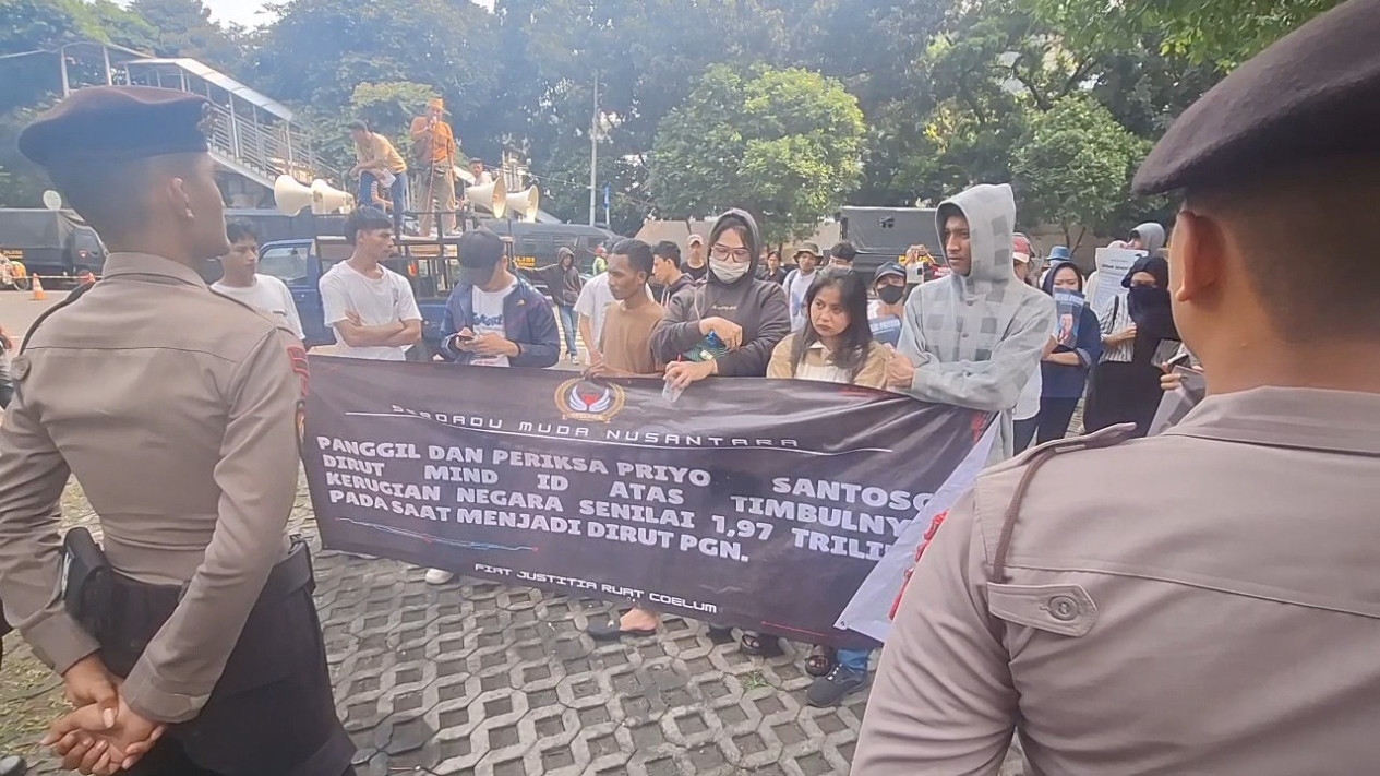 Gelar Aksi Unjuk Rasa, Massa Sedara Tuntut KPK Usut Tuntas Dugaan ...