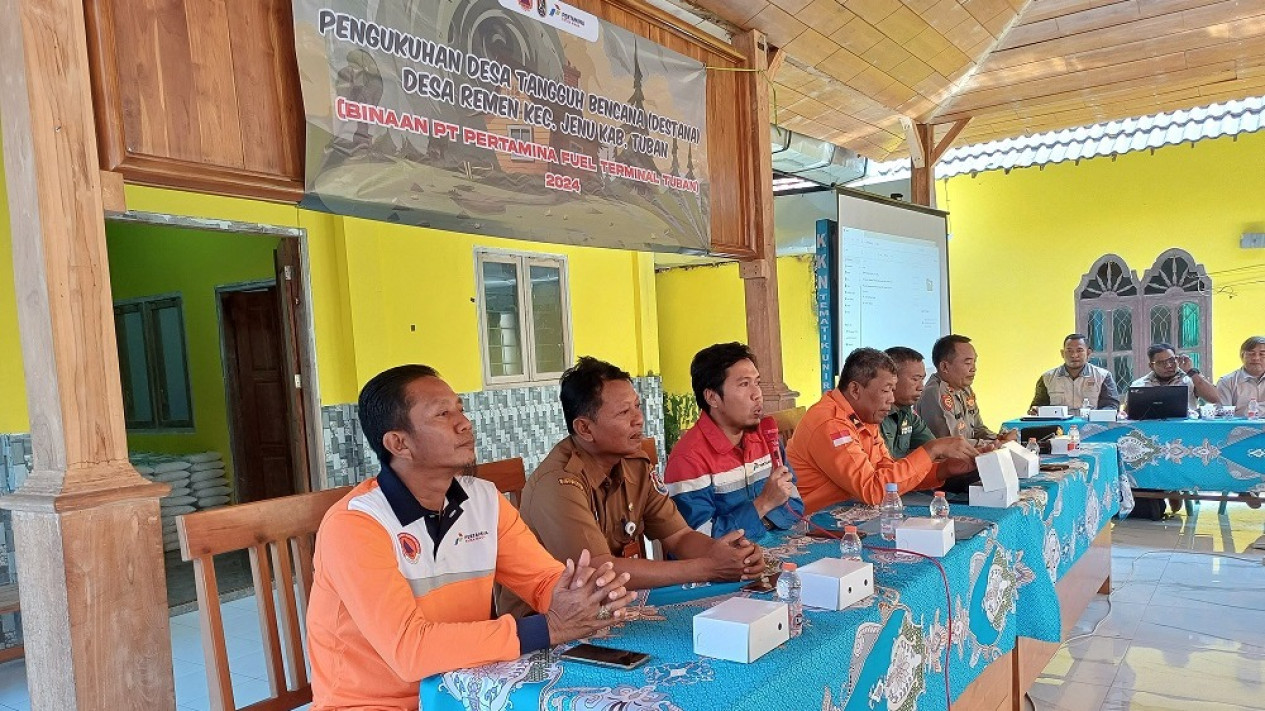 Tingkatkan Kewaspadaan Masyarakat, Fuel Terminal Tuban Wujudkan Desa Tangguh Bencana
            - galeri foto