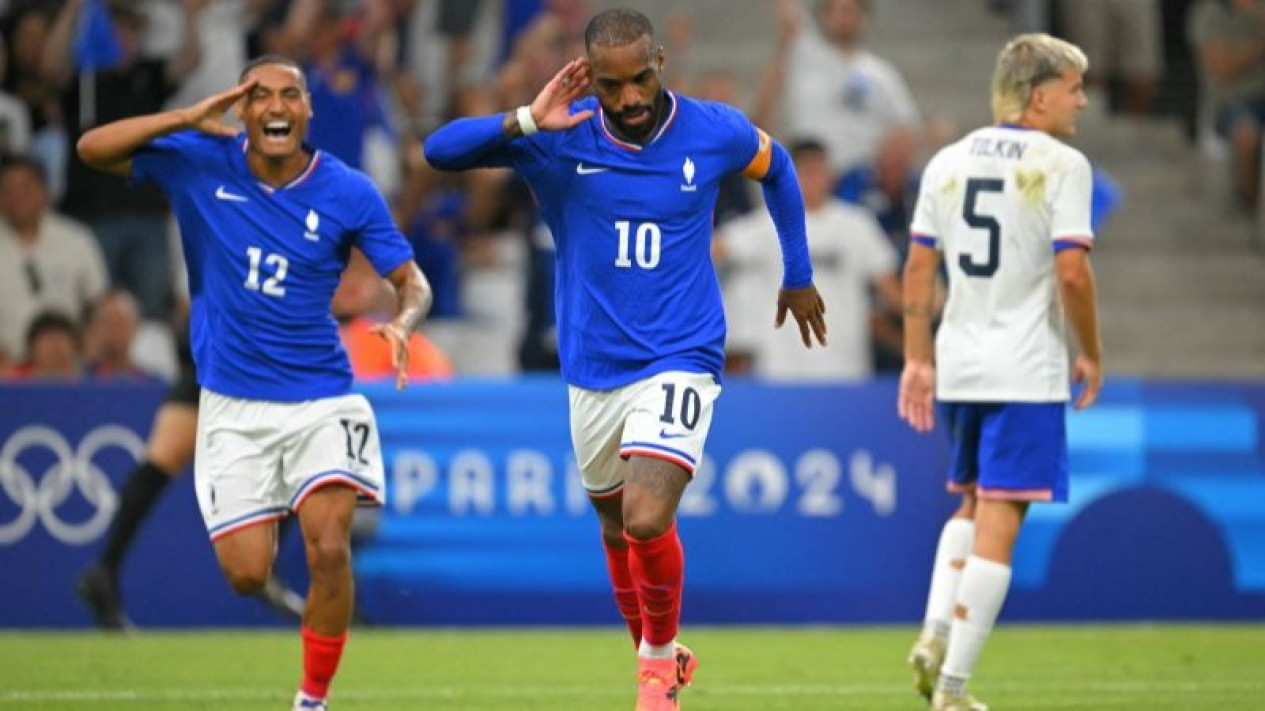 Olimpiade Paris 2024: Prancis Menang Telak, Alexandre Lacazette Tegaskan Amerika Serikat Tak Mudah Dikalahkan
            - galeri foto