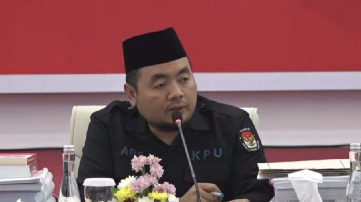 Mochammad Afifuddin Resmi Jadi Ketua KPU RI Definitif Periode 2022-2027
            - galeri foto