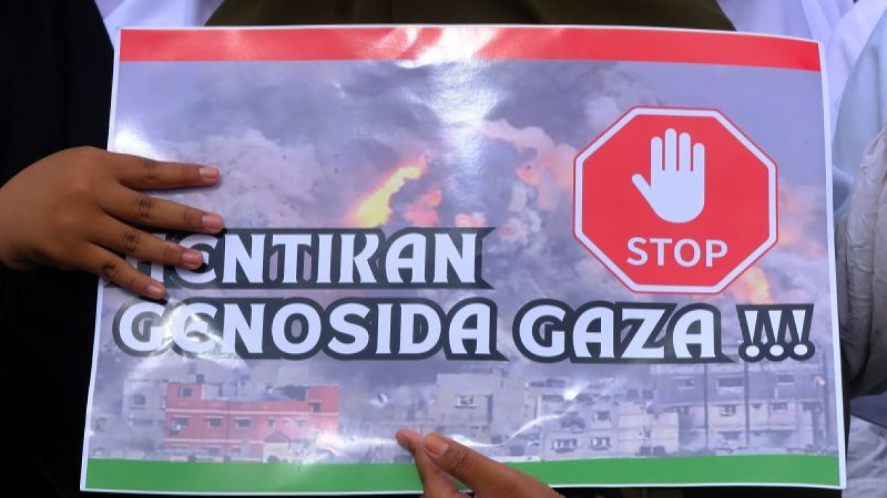 Dari Perang Oktober, Situs ini Tampilkan Dokumentasi Kekejaman Israel Menargetkan Rakyat Palestina
            - galeri foto