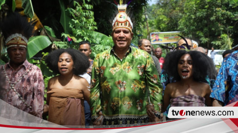 Paulus Waterpauw Unggul Dalam Survei Pilkada Papua