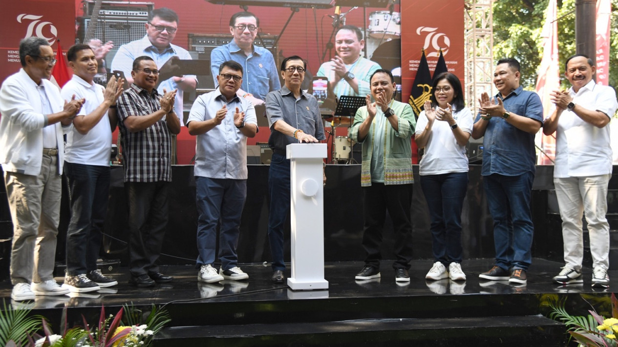 Sambut HUT ke-79, Kemenkumham Gelar Layanan Publik se-Indonesia
            - galeri foto