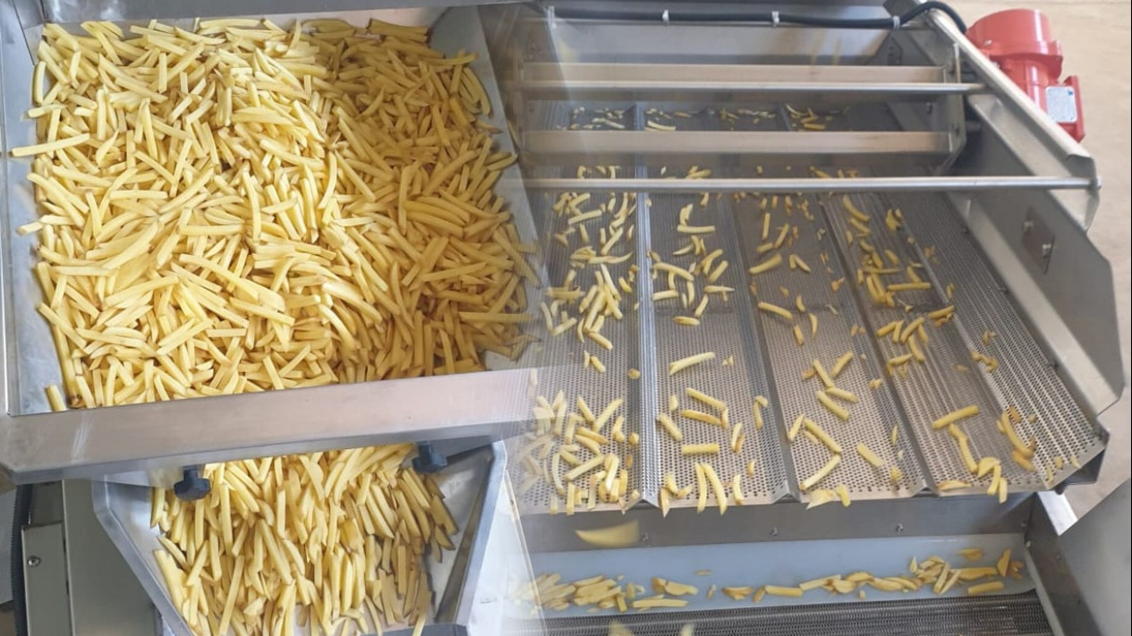 Gunakan Bahan Baku Lokal, Pabrik Frozen French Fries Pertama di Indonesia Ada di Majalengka
            - galeri foto