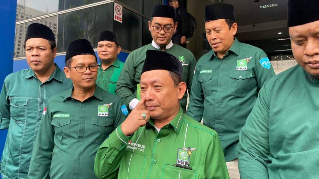 Konflik PKB-PBNU, Lukman Edy Dipolisikan Lagi di Polda Metro soal Dugaan Pencemaran Nama Baik
            - galeri foto