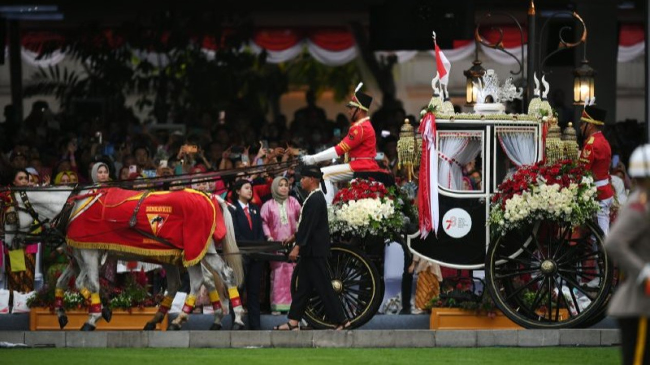 Duplikat Bendera Pusaka Merah Putih dan Naskah Teks Proklamasi akan Dijaga Sampai IKN
            - galeri foto