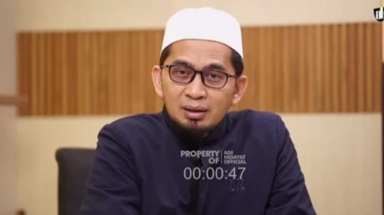 Kepala Semakin Pusing Karena Utang? Segera Lakukan Amalan ini, Bukan Hanya Lunas, Ustaz Adi Hidayat Bilang…
            - galeri foto