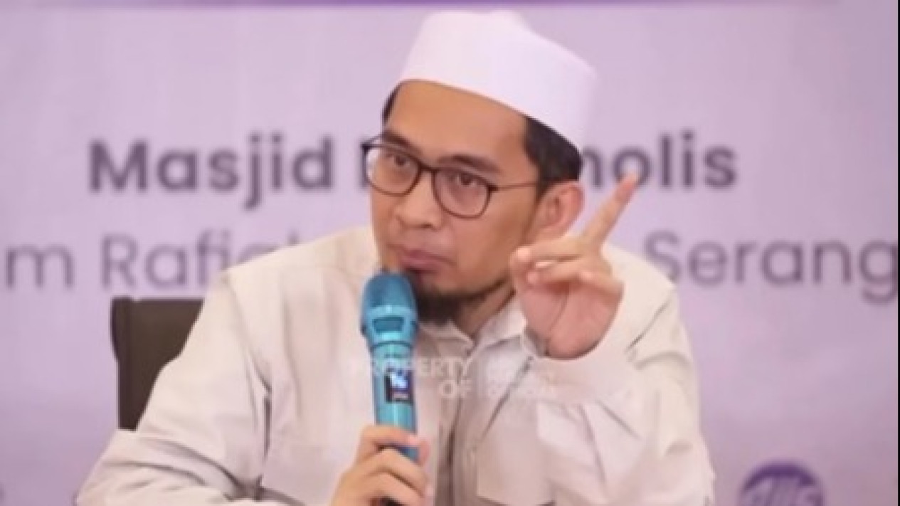 Ingin Keluarga Sakinah dan Banyak Rezeki? Ustaz Adi Hidayat Sarankan Rutinkan Amalan Ini
            - galeri foto