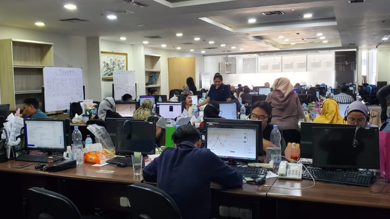 MetaTrader 5 Kini Tersedia di TPFx: Pilihan Ideal untuk Trader yang Inginkan Fleksibilitas Platform
            - galeri foto