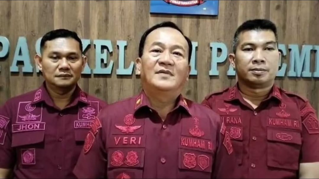 Sebanyak1497 Napi Lapas Merah Mata Terima Remisi Kemerdekaan, 12 Napi Langsung Bebas Besok
            - galeri foto