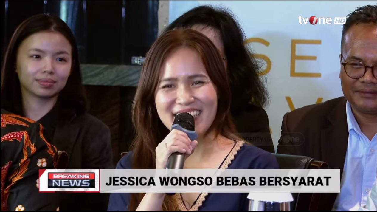 Curahan Hati Jessica Kumala Wongso Usai Bebas dari Penjara: Sudah Tidak Ada Lagi Kebencian di Hati Saya!
            - galeri foto