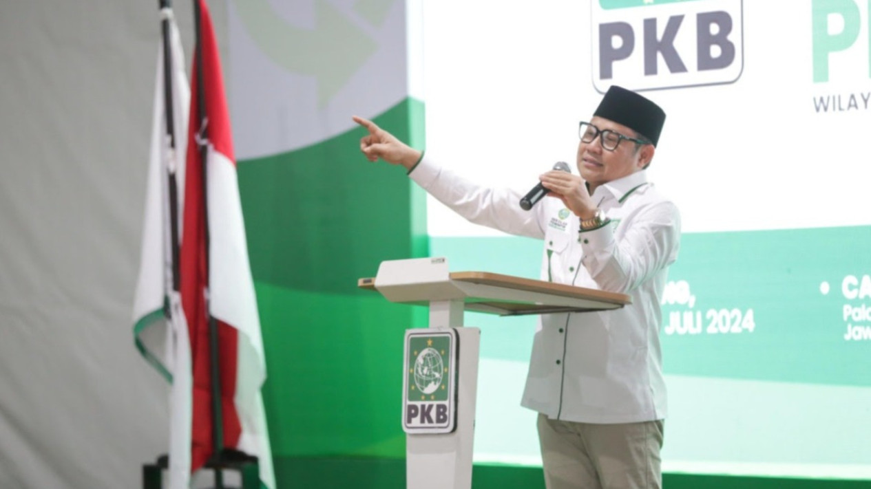 PBNU - PKB Makin Panas, Besok Cak Imin Dipanggil Pansus, Gus Yahya: Kita Lihat Apakah Dia Datang atau Tidak
            - galeri foto