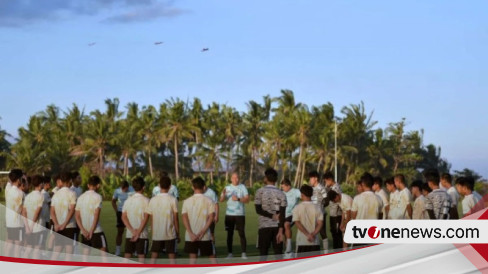 バリ島での1週間のトレーニング、シン・テヨンの右手がU-17アジアカップ予選を前にインドネシア代表チームの3人のスター選手を破る