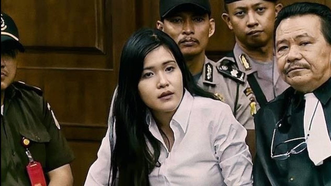 Flashback, Psikolog Ini Bongkar Makna Ekspresi Wajah Jessica Wongso saat Divonis Hukuman 20 Tahun Penjara: Tidak Tenang...
            - galeri foto