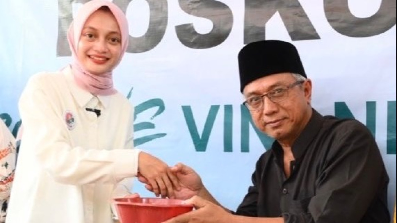 PDI Perjuangan Merapat, Vinanda-Gus Qowim Makin Solid Menuju Pilkada Kediri 2024
            - galeri foto