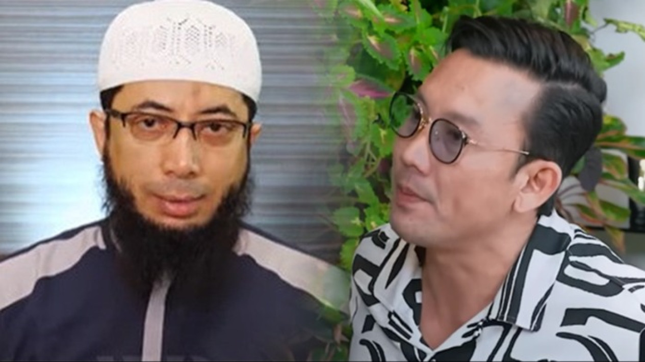 Denny Sumargo Sempat Bicara Jujur Ingin Masuk Islam, Netizen Terkejut dengan Jawaban Ustaz Khalid Basalamah, Katanya…
            - galeri foto