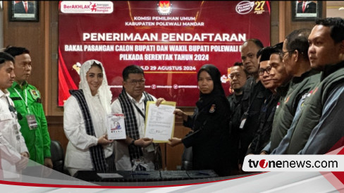 Pasangan Bebas-Siti Resmi Daftar di KPUD Polewali Mandar, Jubir Koalisi: Kami Optimis Menang!