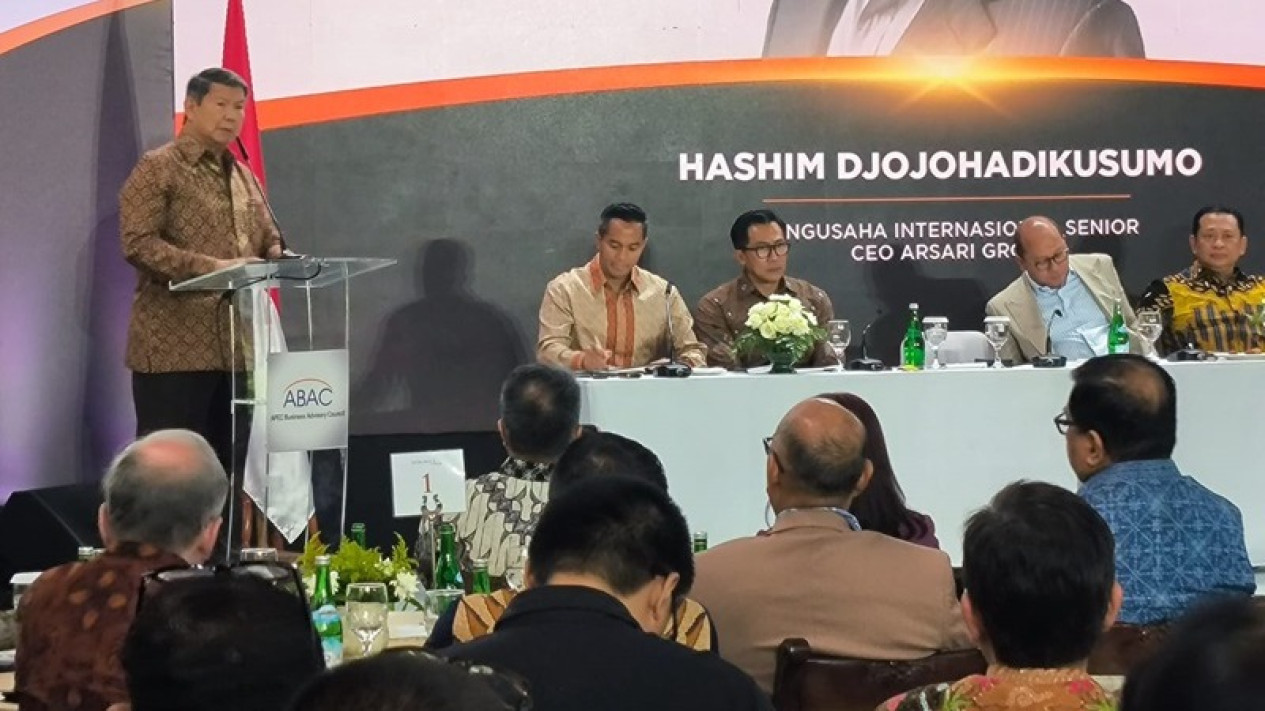 Hashim Djojohadikusumo Ajak Dunia Usaha Kembangkan Sektor Perumahan: Nanti Kementerian Perumahan Berdiri Sendiri
            - galeri foto