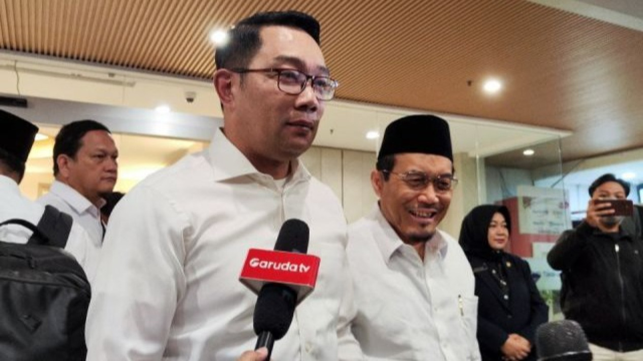 Ridwan Kamil Janji Warga Eks Kampung Bayam akan Miliki Rumah
            - galeri foto