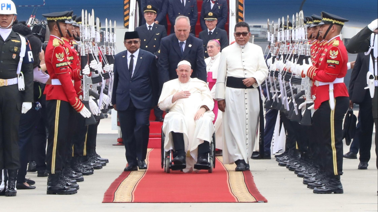 Menag Harap Paus Fransiskus Saksikan Keberagamaan Indonesia yang Terpelihara dengan Baik
            - galeri foto