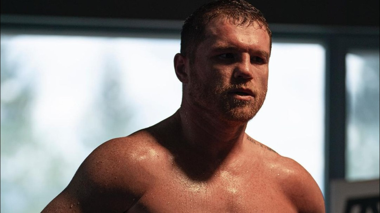 Canelo Alvarez Dapat Ancaman Serius dari Edgar Berlanga, Petinju Ingusan Siap Bikin Pensiun Sang Raja Tinju Dunia
            - galeri foto