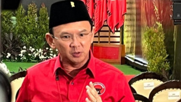 Ridwan Kamil Janji Beri Rp200 Juta Per RW di Jakarta, Ahok: Mungkin Butuh Bantuan Psikolog