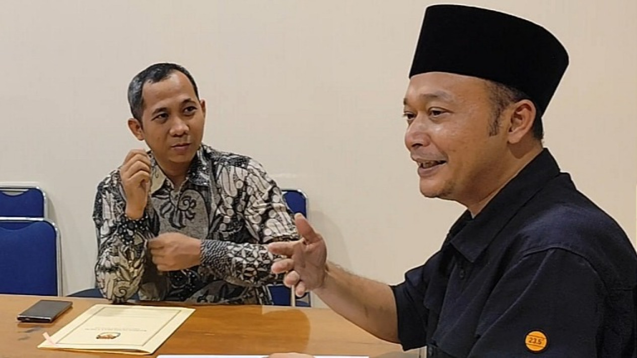 KPU Nyatakan Dua Bakal Paslon Gubernur dan Wakil Gubernur Jateng Telah Lengkapi Kekurangan Persyaratan
            - galeri foto