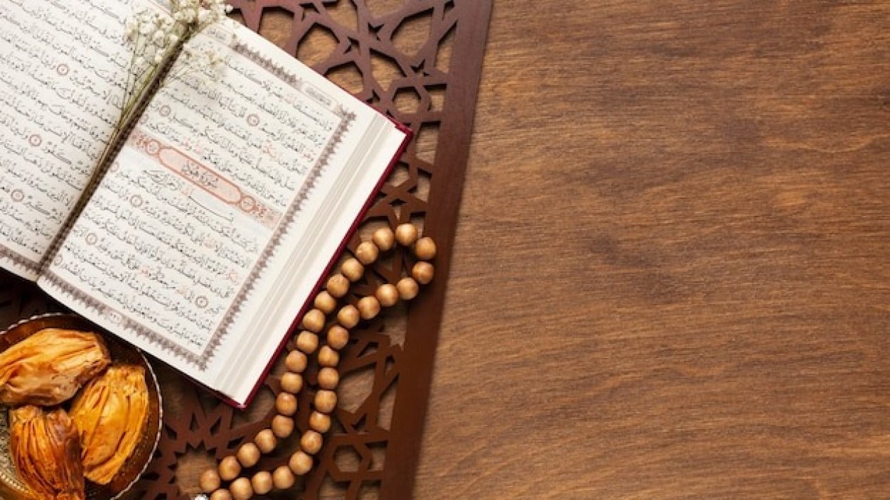 Tafsir Surah An-Nisa 139, Ketahuilah Orang-orang Kafir yang Mengaku Beriman
            - galeri foto