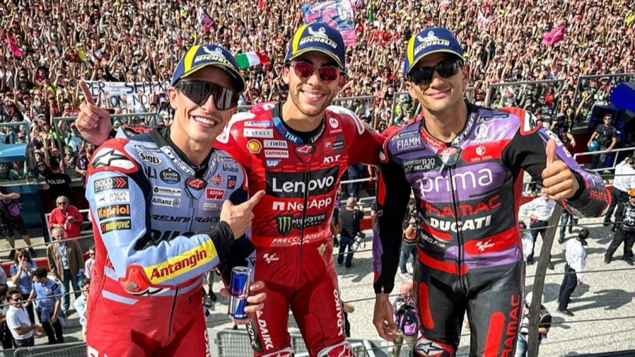 Marc Marquez Terang-terangan Akui Tak Sabar Kembali ke Indonesia untuk MotoGP Mandalika 2024
            - galeri foto