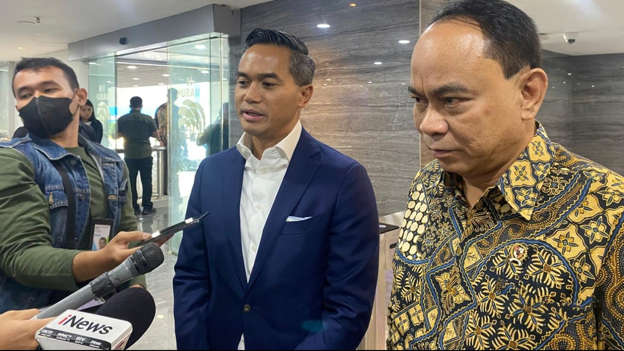 Menkominfo Minta Kadin Bantu Buat Roadmap Industri ICT dan Ekonomi Digital, Anindya Bakrie Tegas Jawab Begini
            - galeri foto